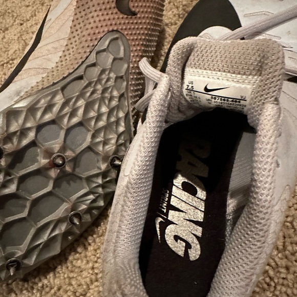 Nike Racing Track Spikes - Picture 3 of 3